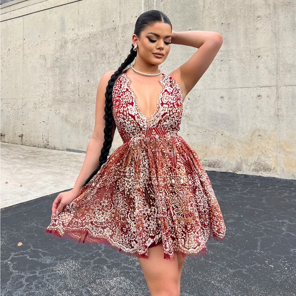 Wine Glitter Flare Mini Dress - Picture 3 of 5